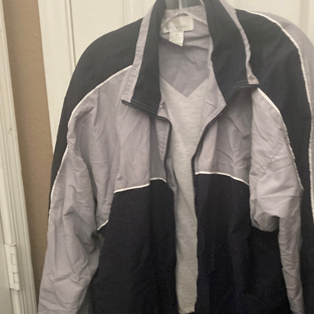 FINAL MARKDOWN Bill blass lightweight men’s jacket medium